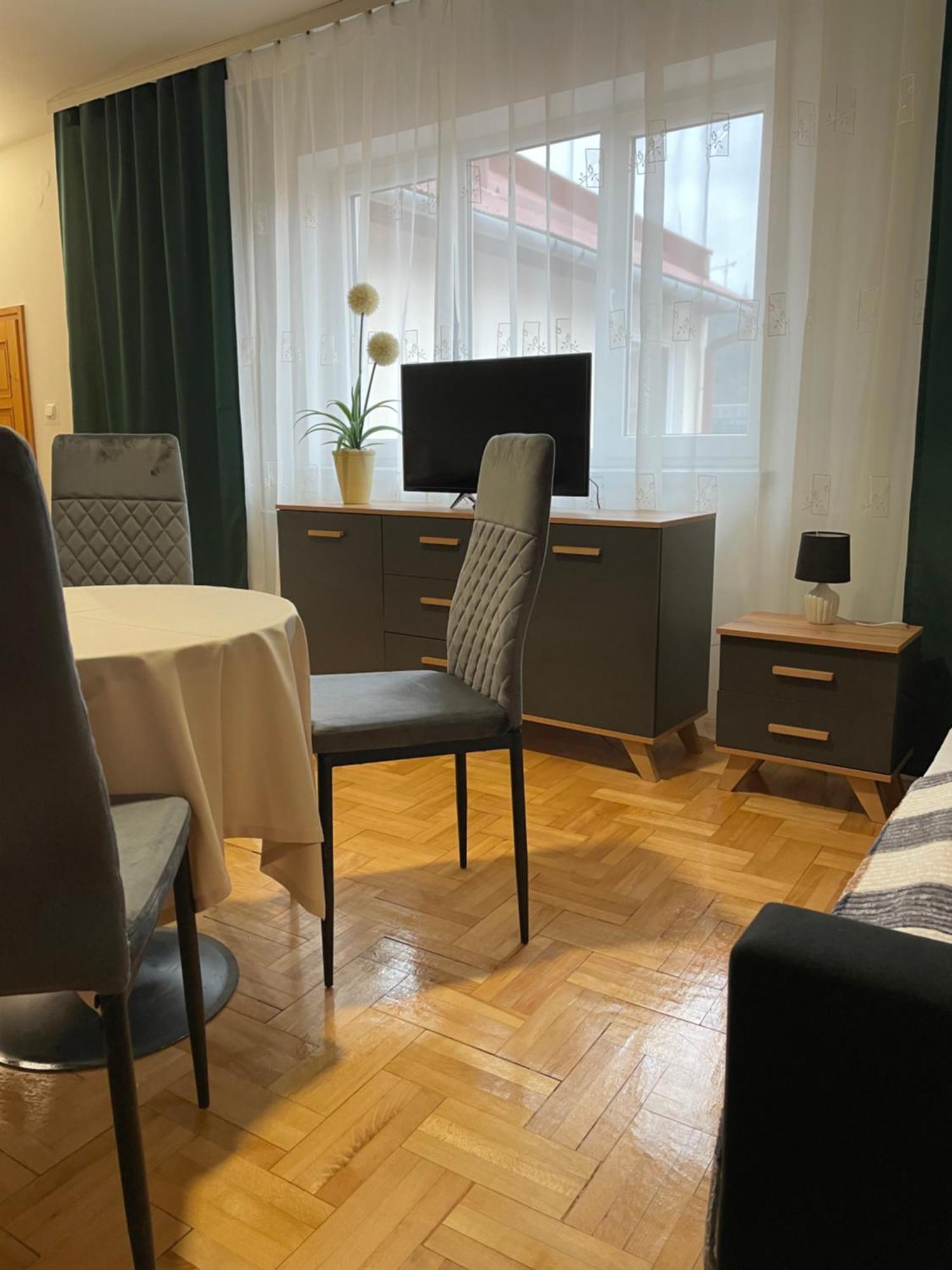 Amphora Kompleks Wypoczynkowy Krynica Zdroj Luaran gambar
